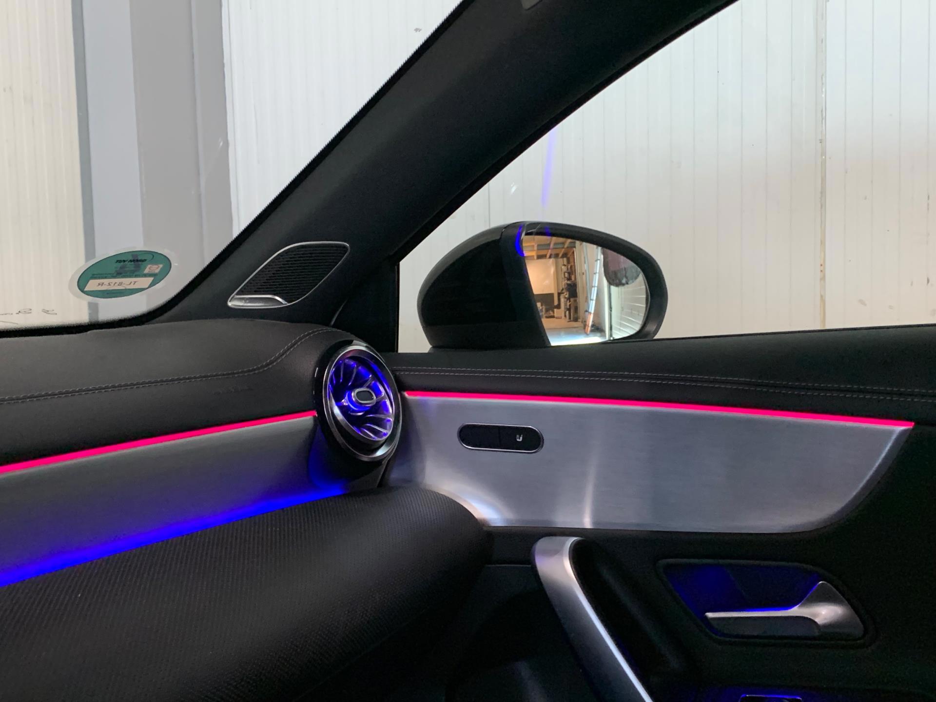 Foto van Mercedes-Benz A 200