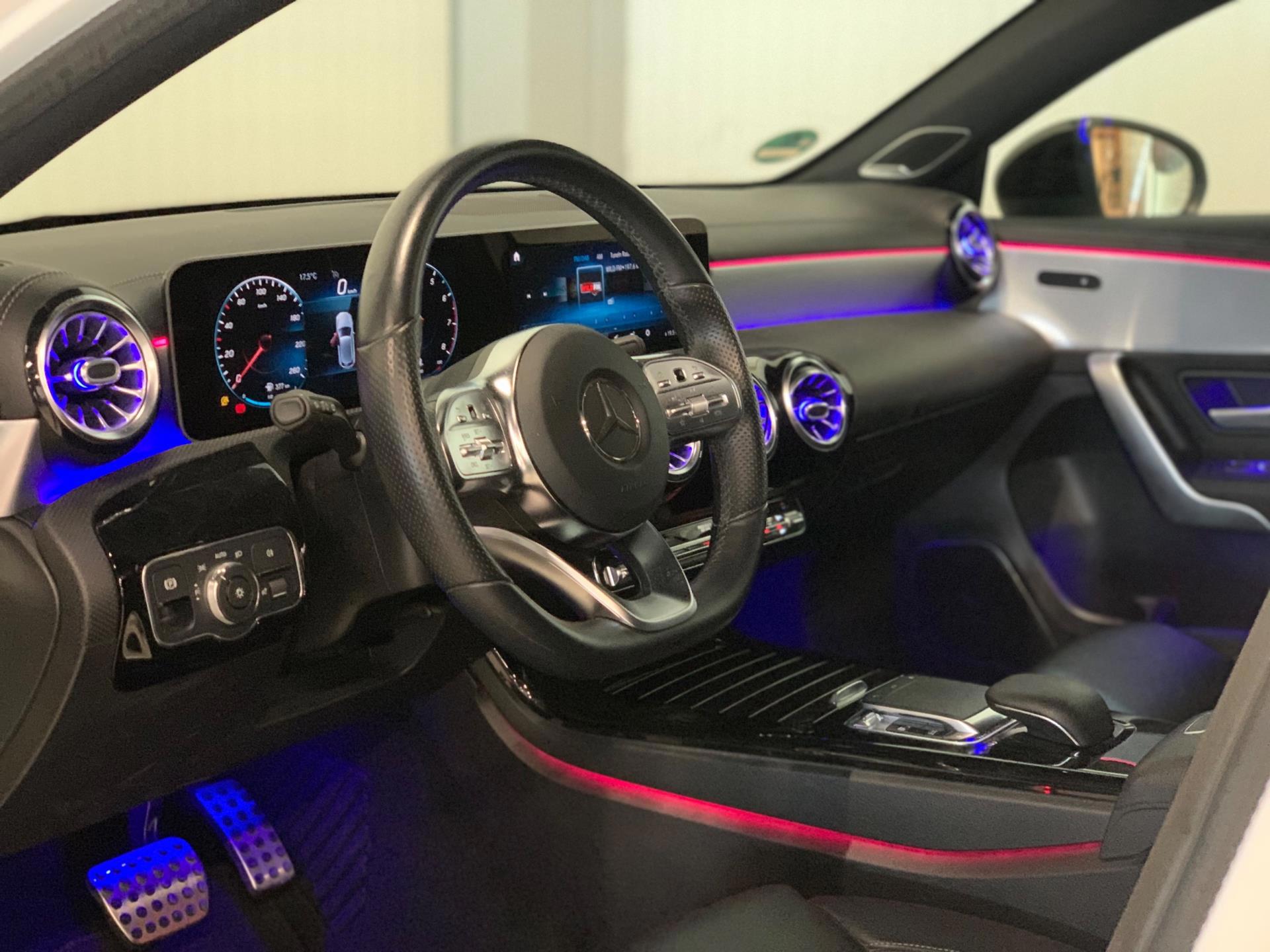 Foto van Mercedes-Benz A 200