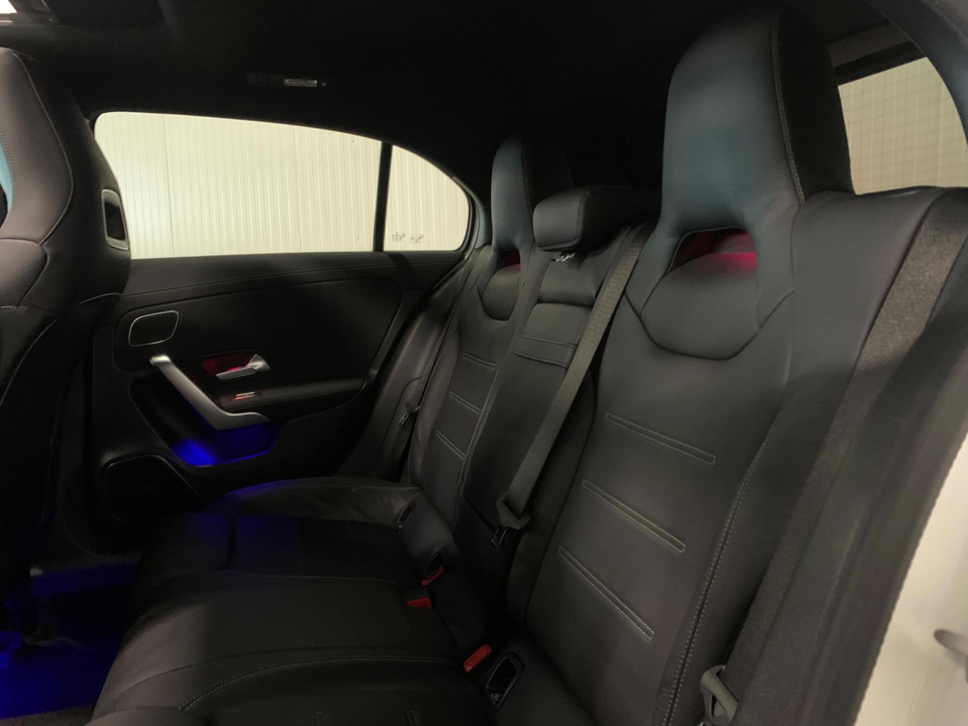 Foto van Mercedes-Benz A 200