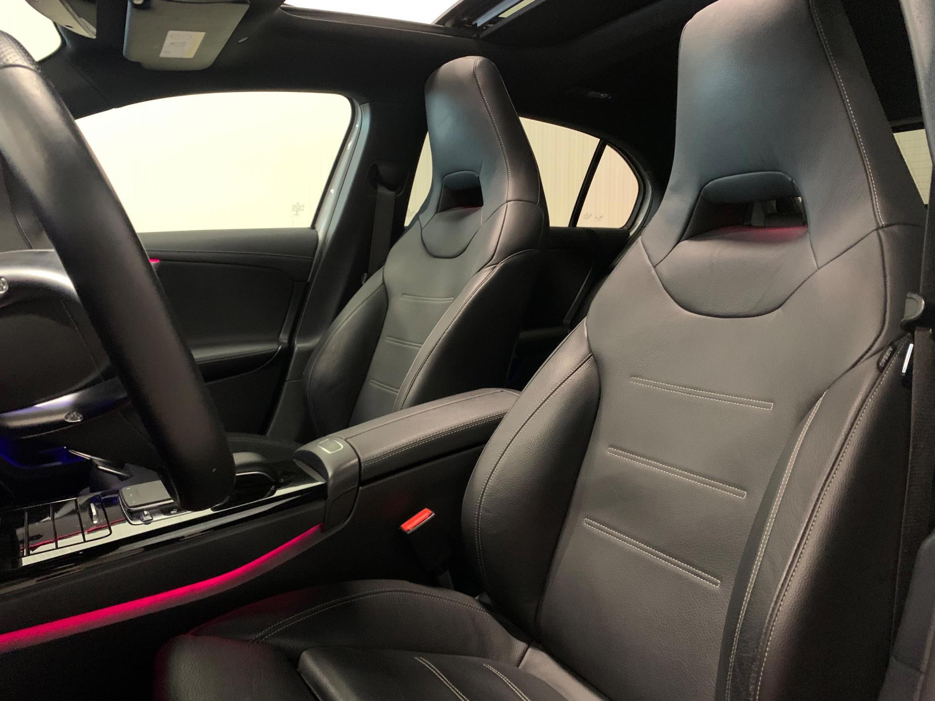 Foto van Mercedes-Benz A 200