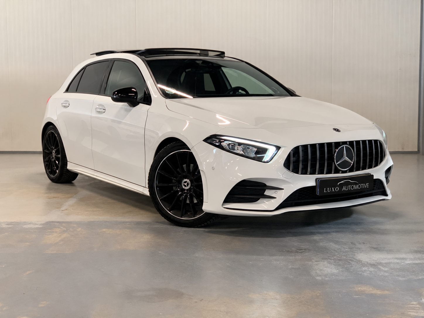 Foto van Mercedes-Benz A 200
