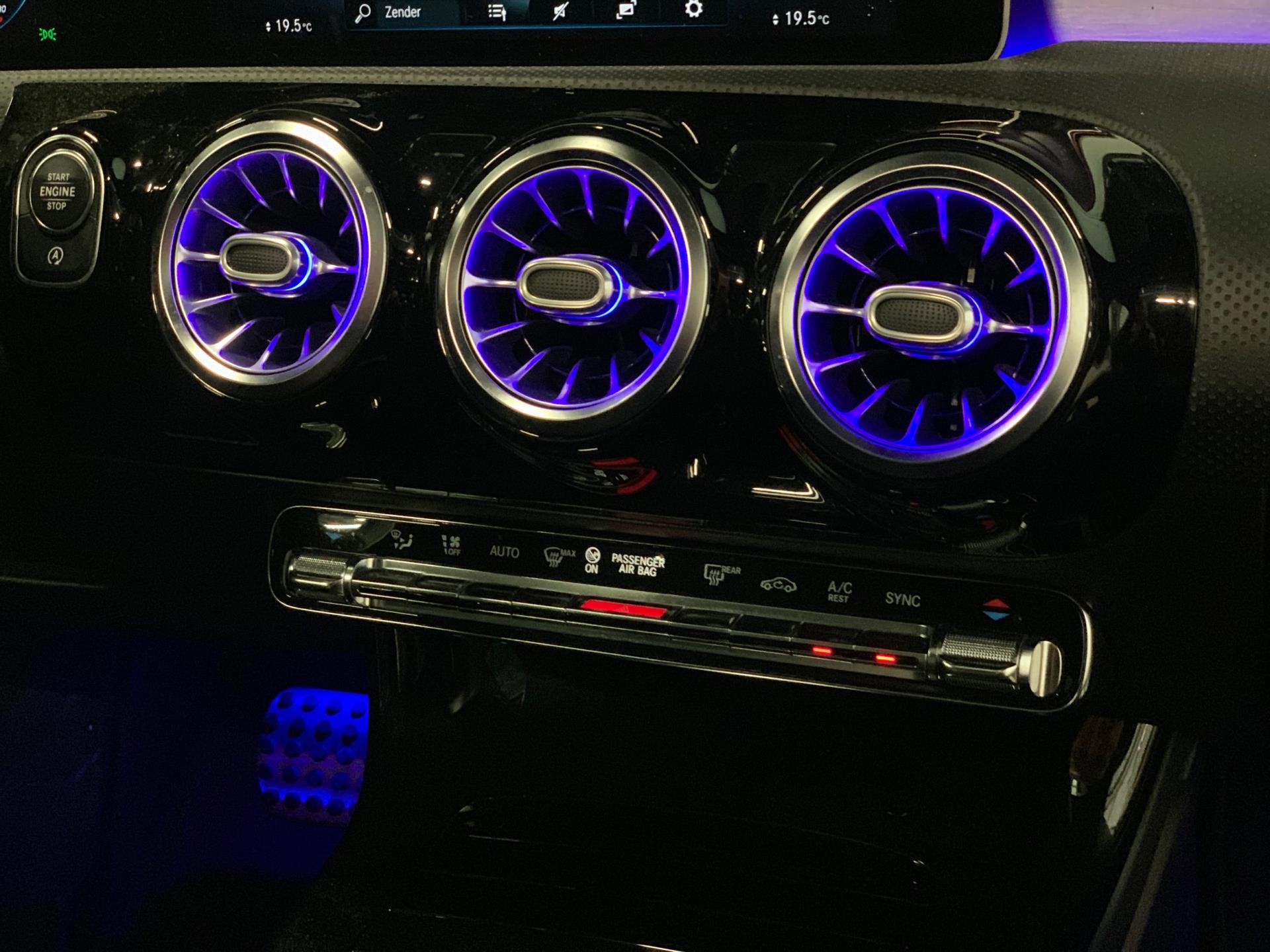 Foto van Mercedes-Benz A 200