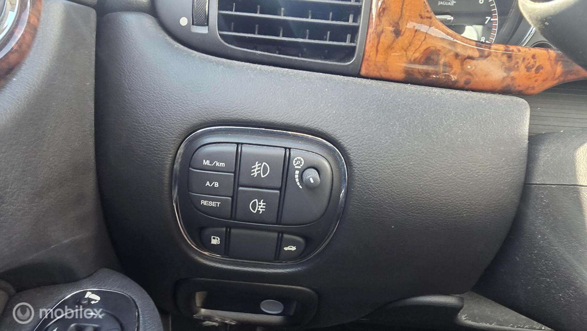Foto van Jaguar XJ