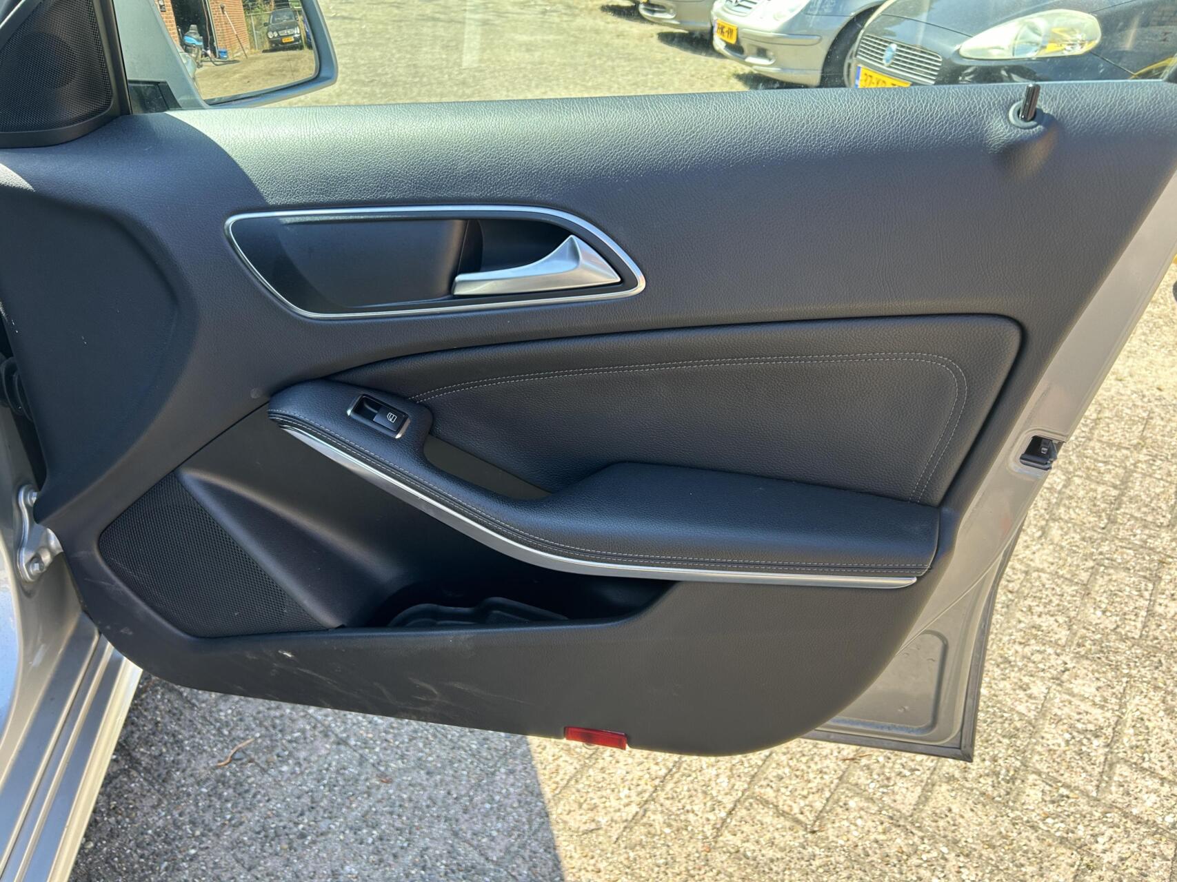 Foto van Mercedes-Benz A 180