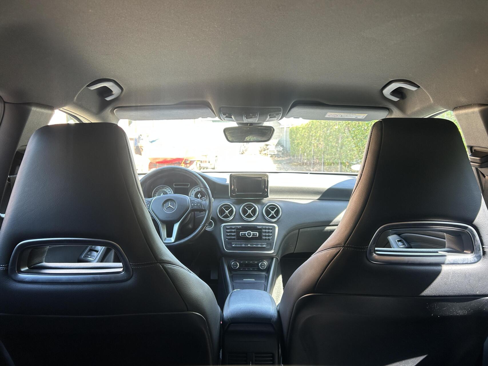 Foto van Mercedes-Benz A 180