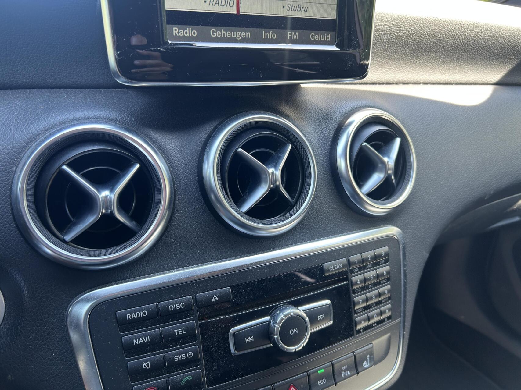 Foto van Mercedes-Benz A 180