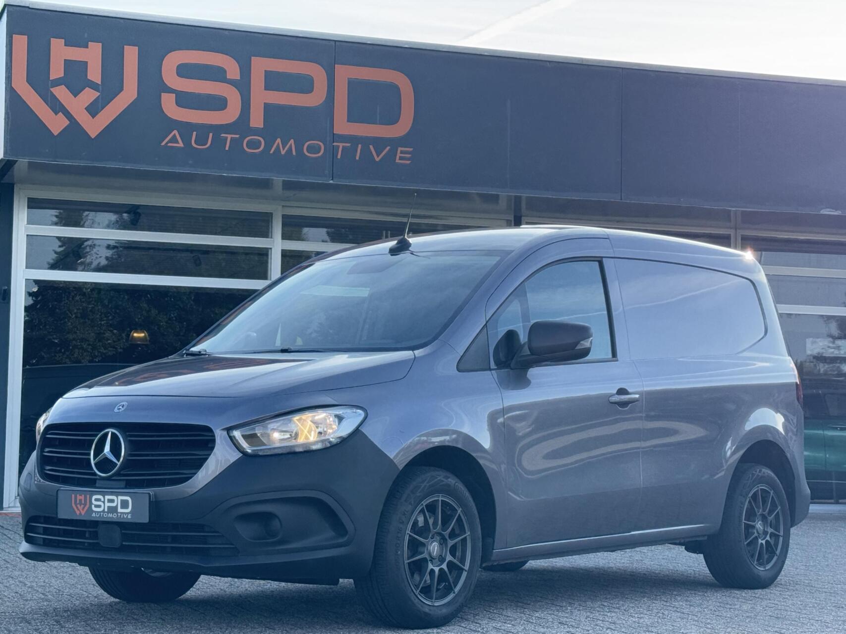 Mercedes-Benz Citan 110 CDI L1 Pro|Carpl|Automa|Cruise|BTW 2024 - voorkant