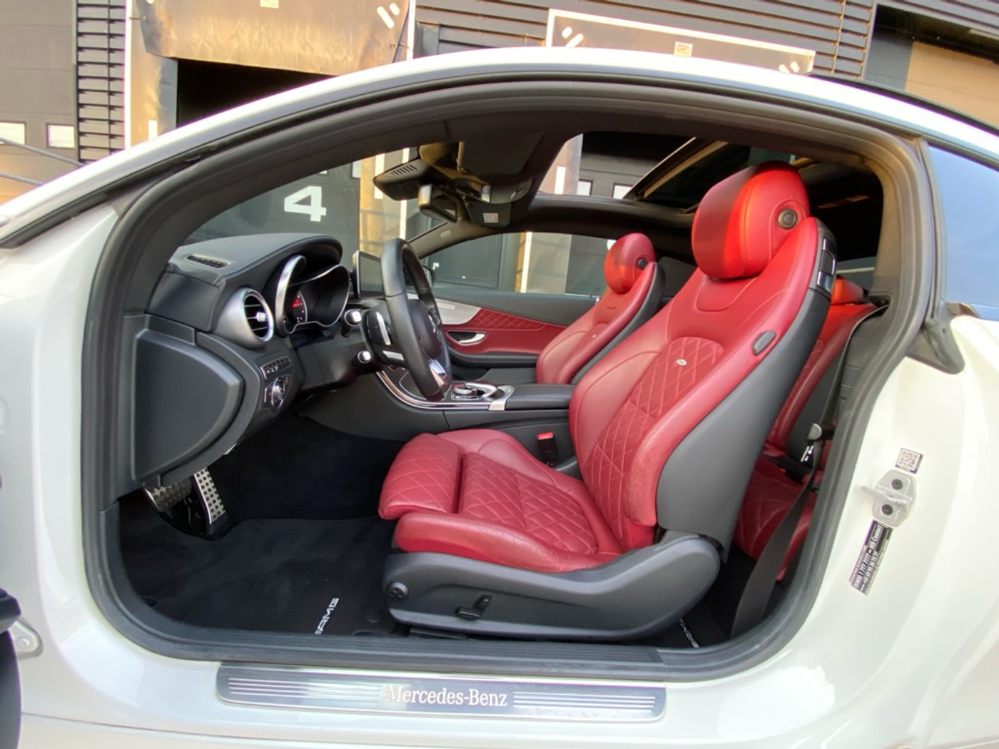 Foto van Mercedes-Benz C 200