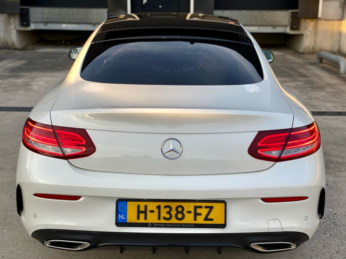 Foto van Mercedes-Benz C 200