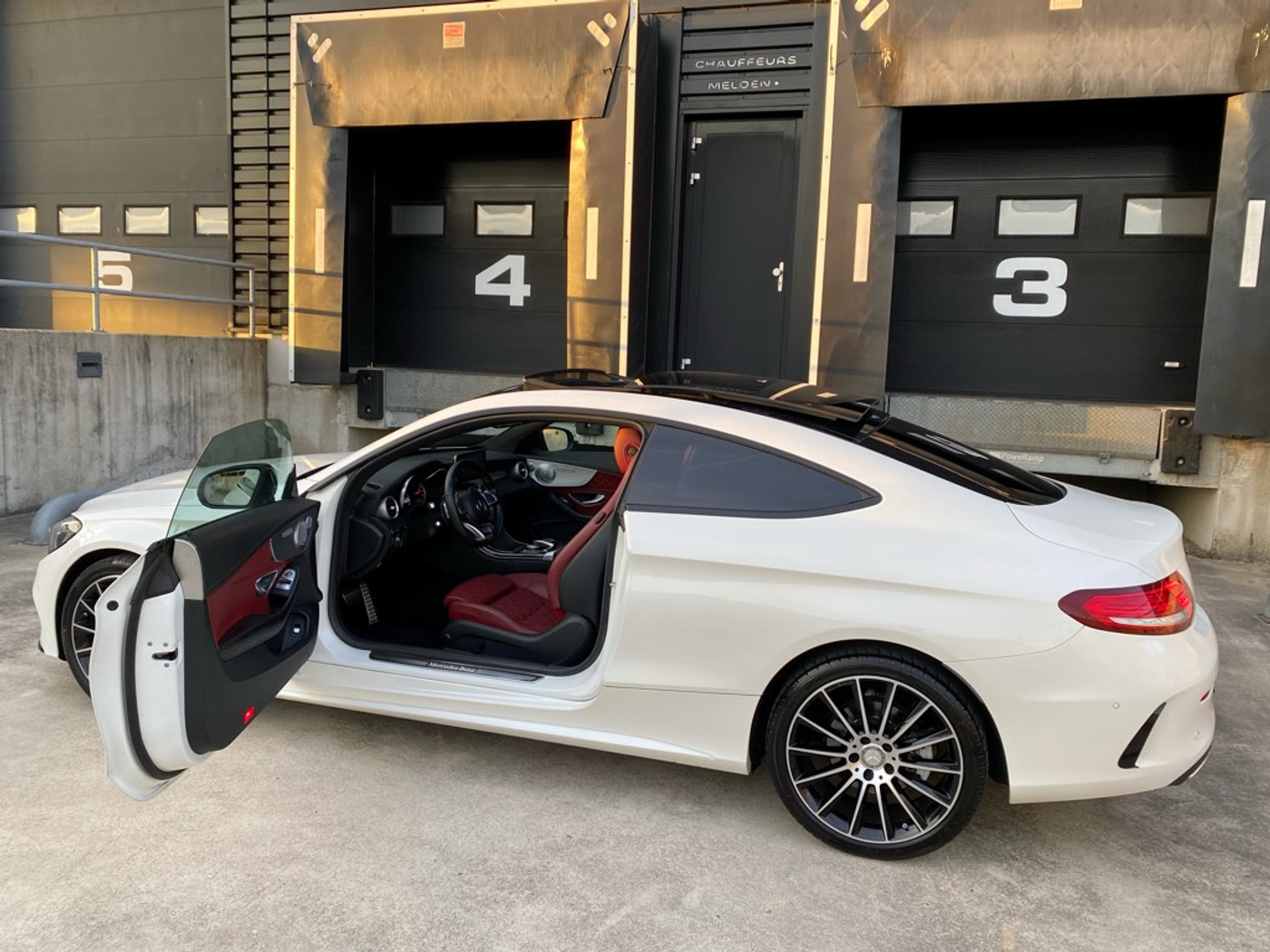 Foto van Mercedes-Benz C 200