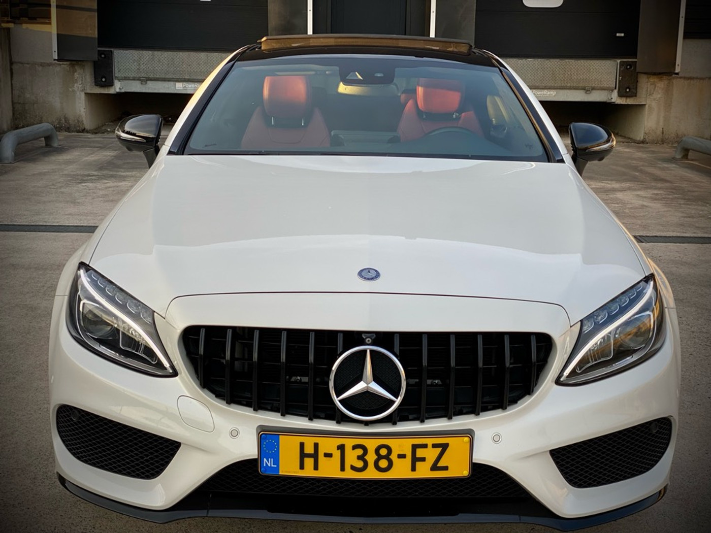 Foto van Mercedes-Benz C 200