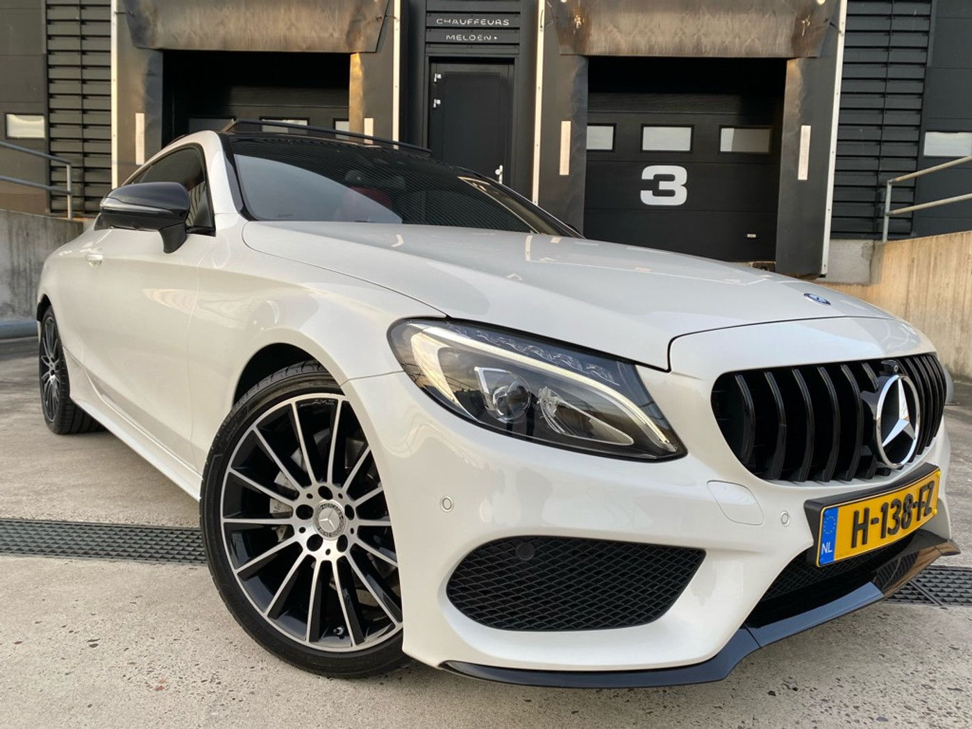 Foto van Mercedes-Benz C 200