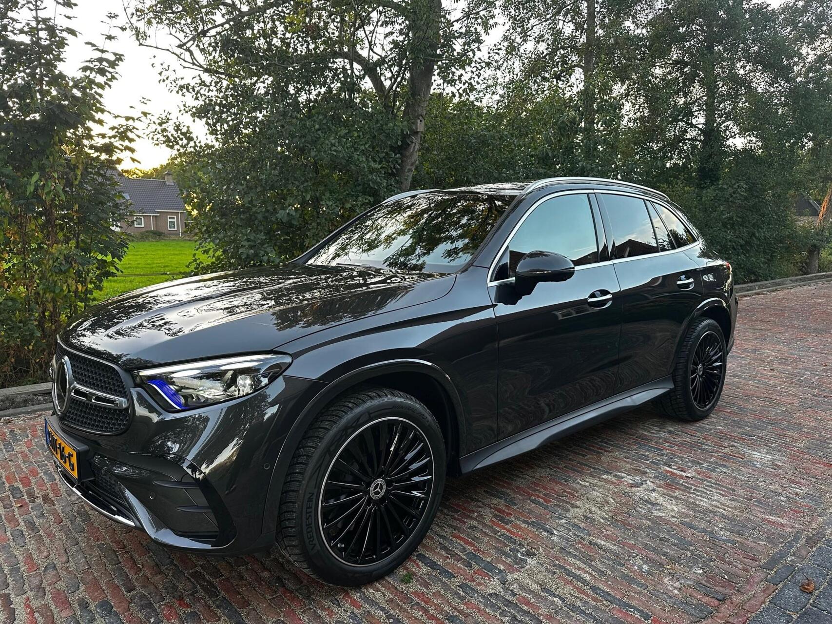 Foto van Mercedes-Benz GLC 300 E 4Matic