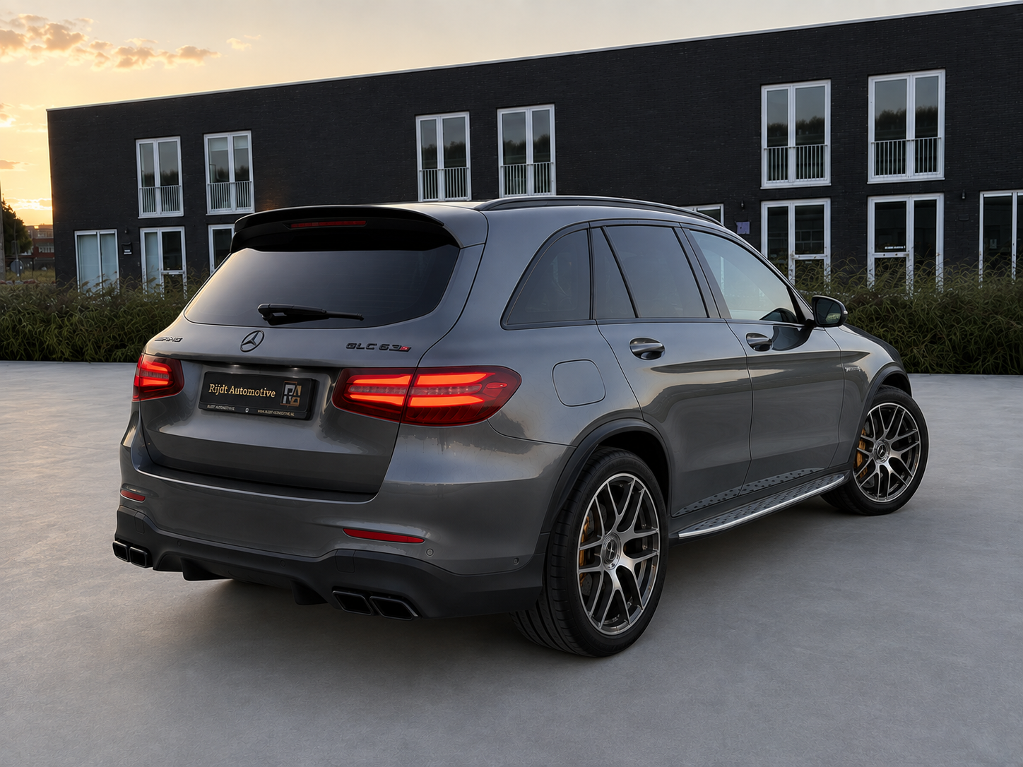 Foto van Mercedes-Benz AMG GLC 63 S 4Matic