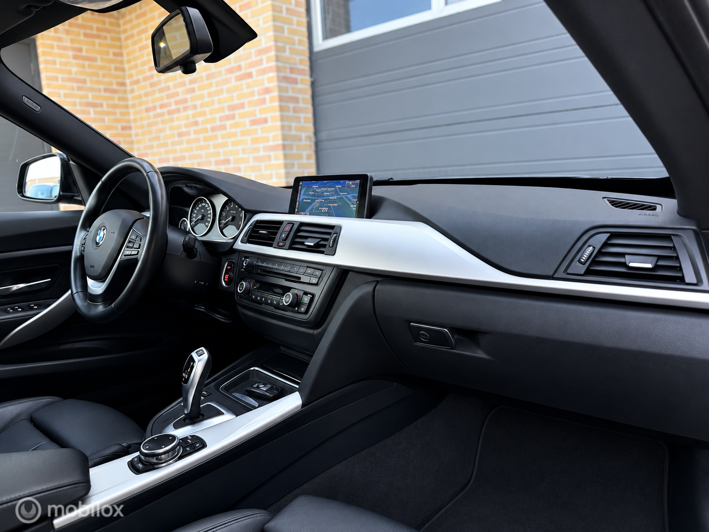 Foto van BMW 320i