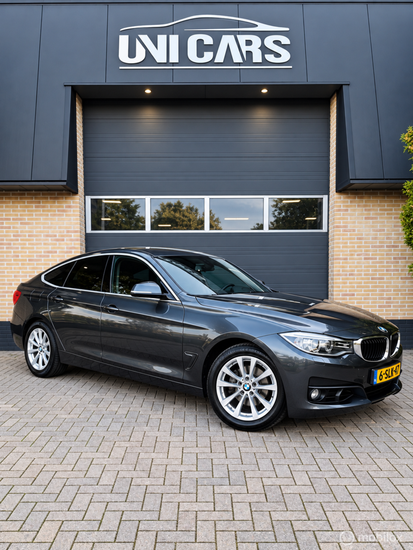 BMW 320i 320i M Sport Edition High Executive 2013 - voorkant