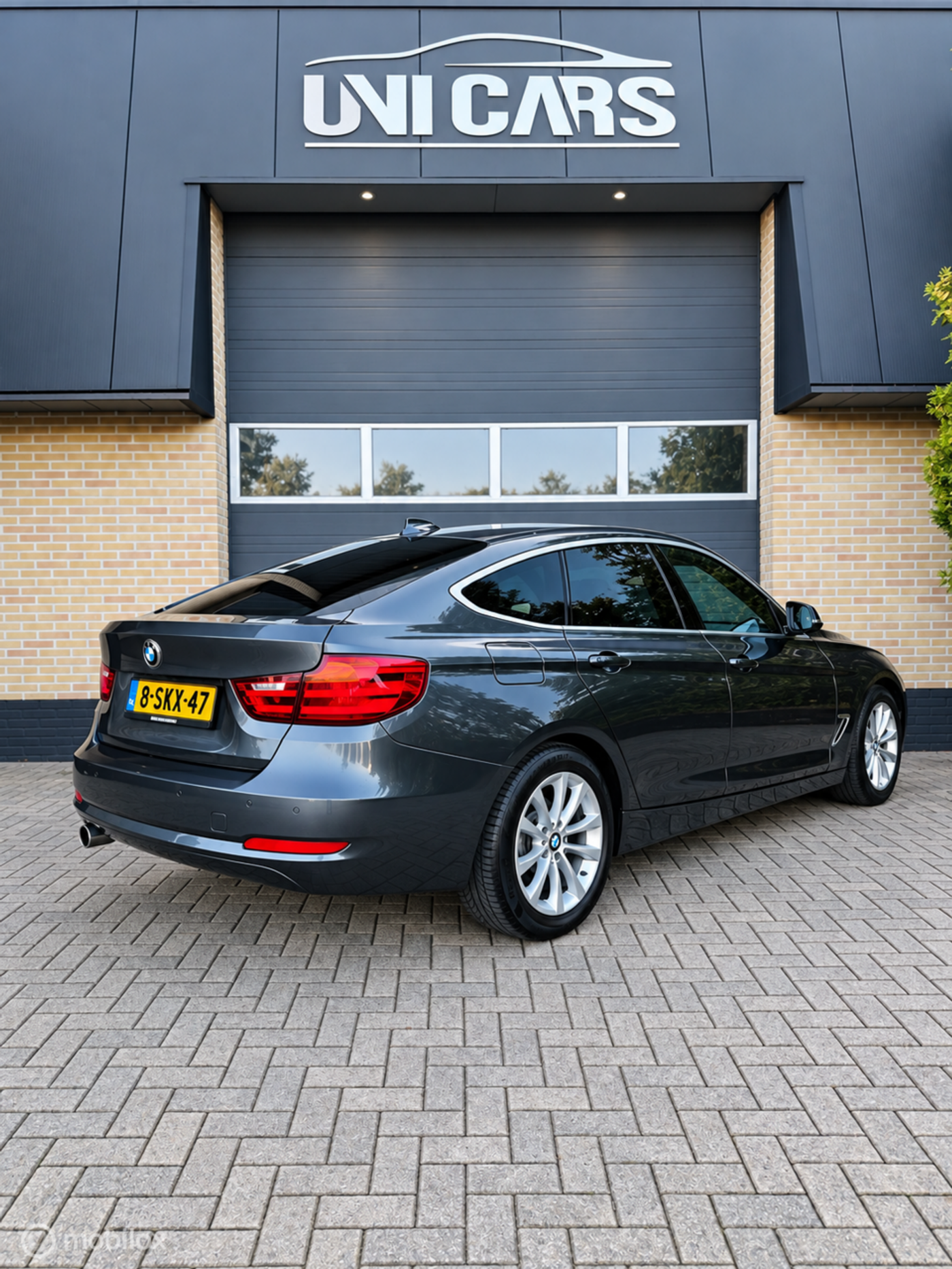 Foto van BMW 320i