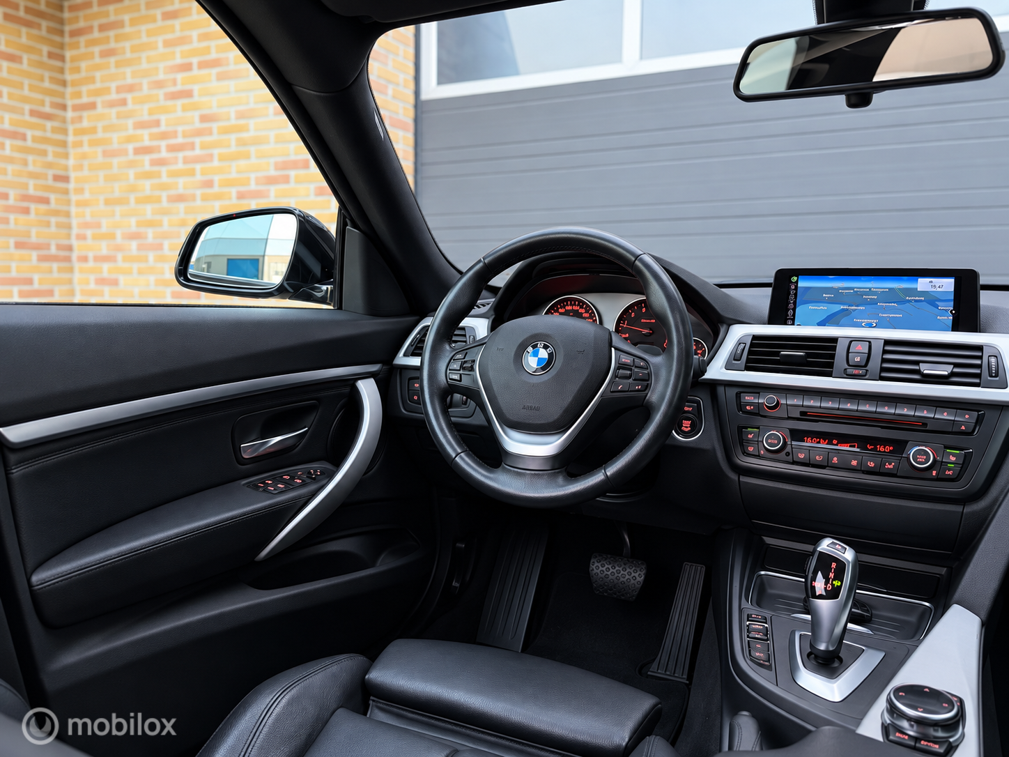 Foto van BMW 320i