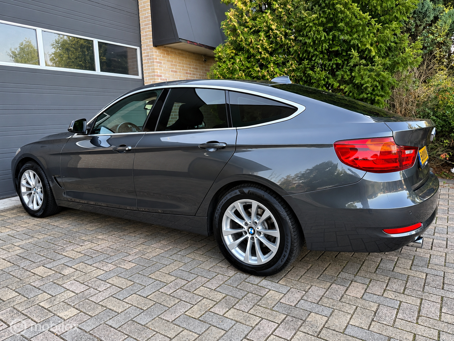 Foto van BMW 320i