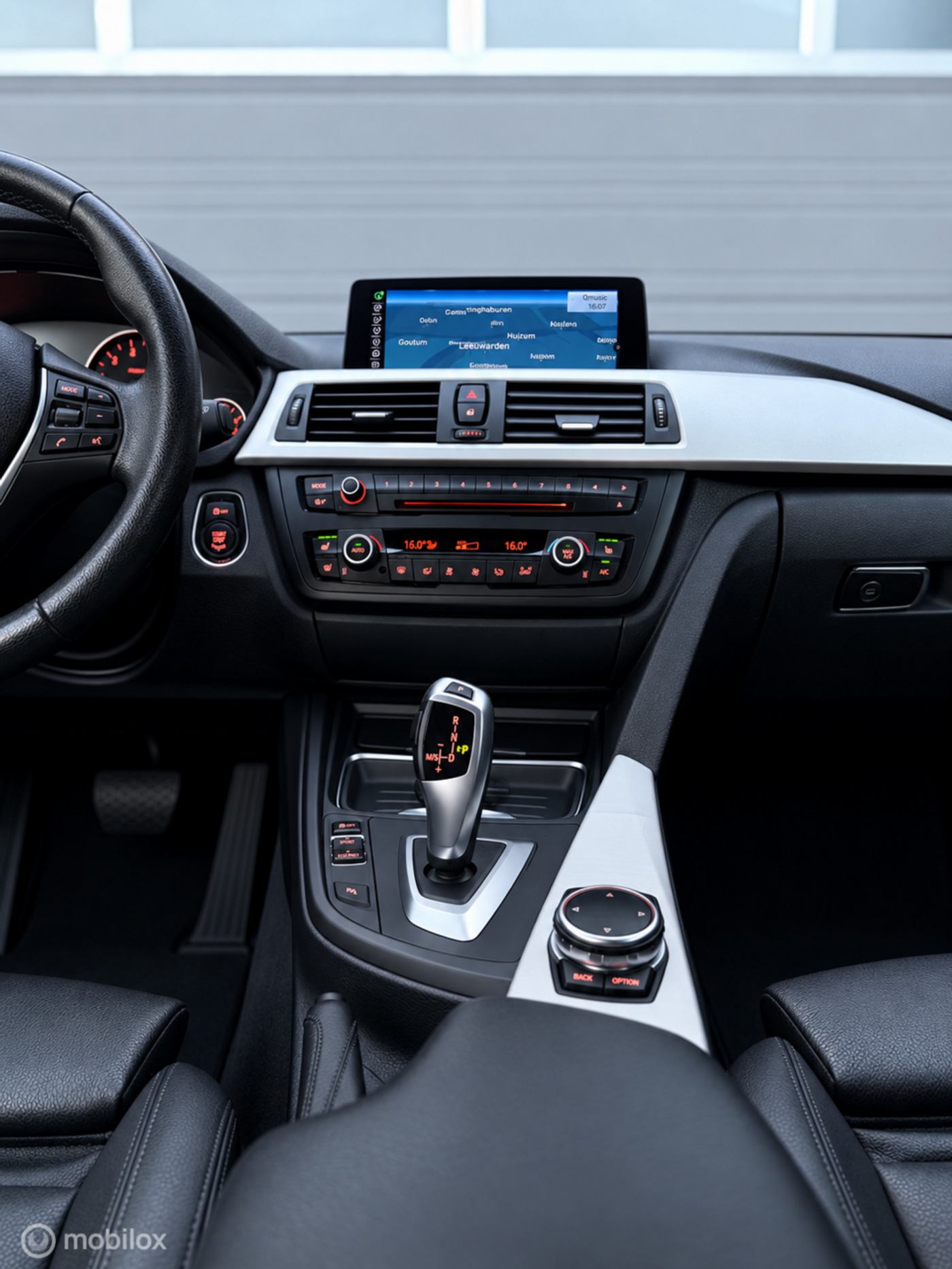 Foto van BMW 320i