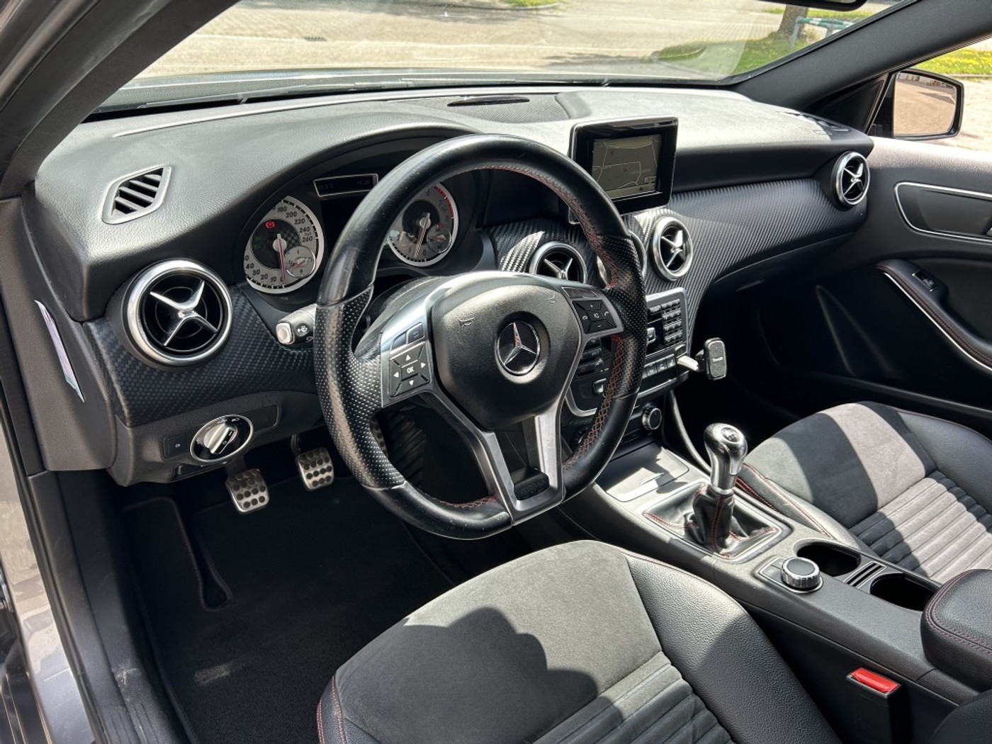 Foto van Mercedes-Benz A 180