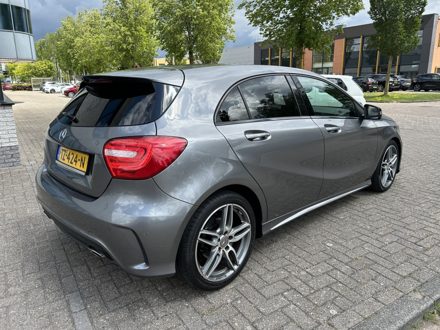 Foto van Mercedes-Benz A 180