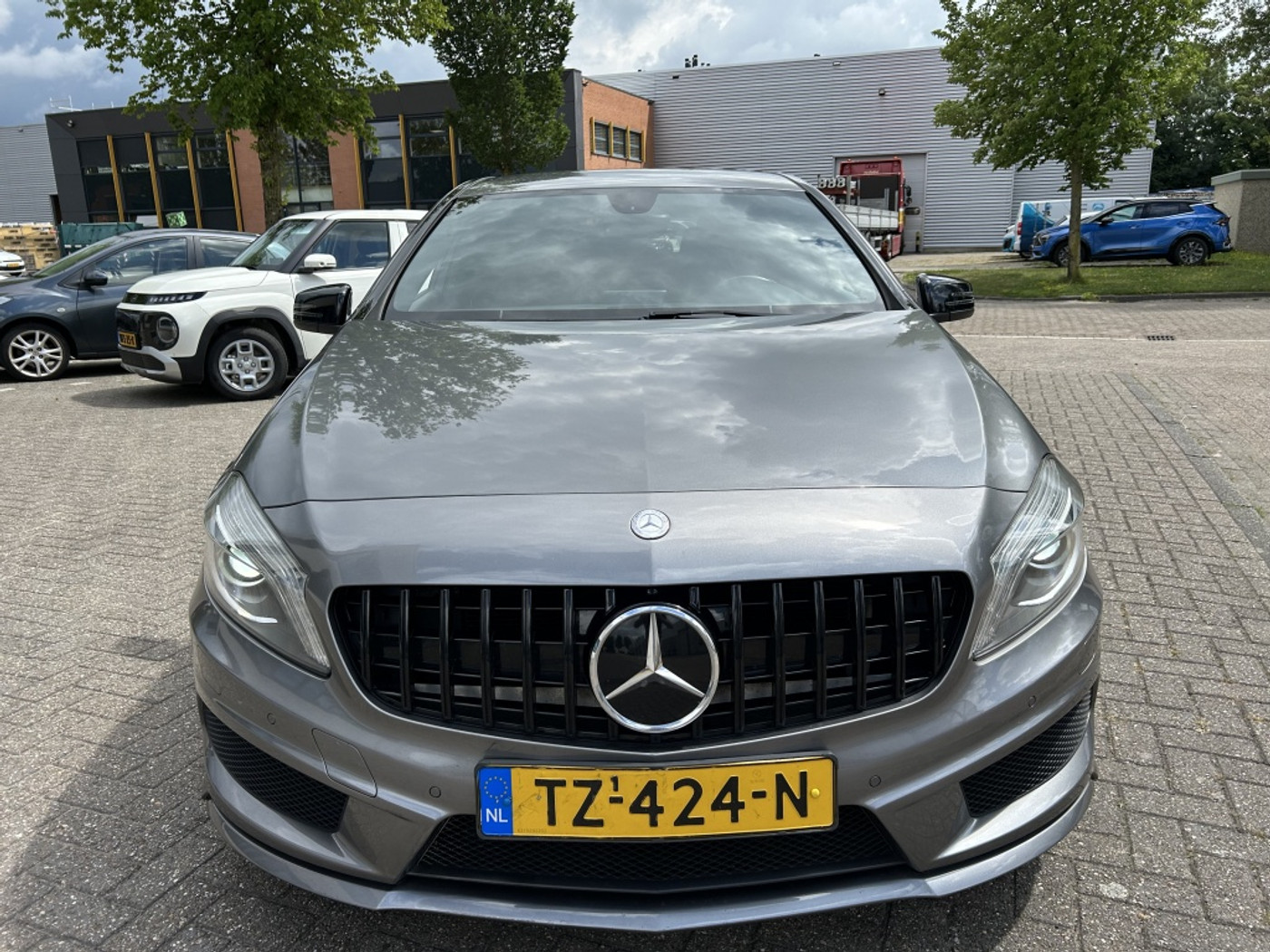 Foto van Mercedes-Benz A 180