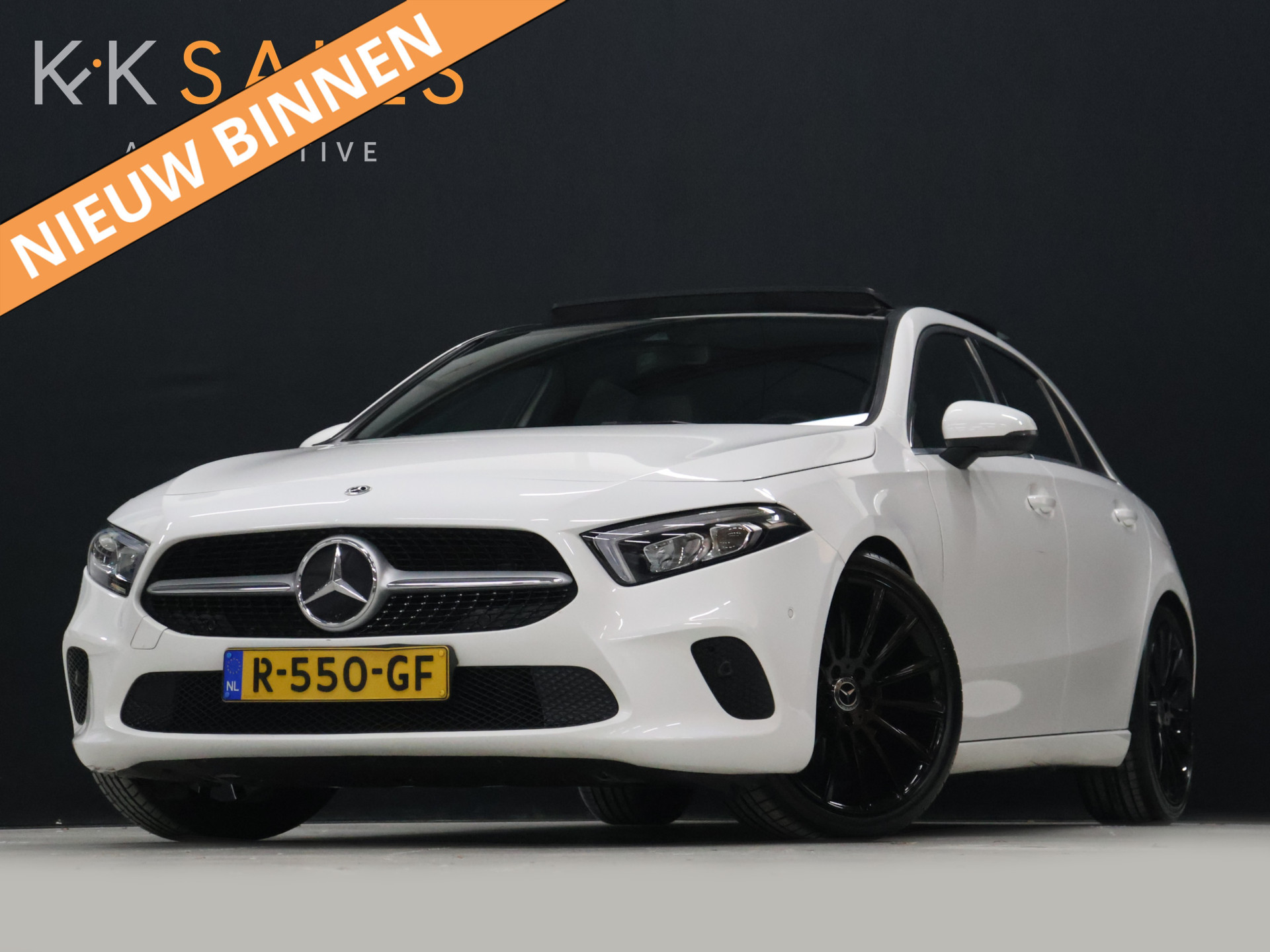 Mercedes-Benz A 200 200 Business Solution 2022 - voorkant
