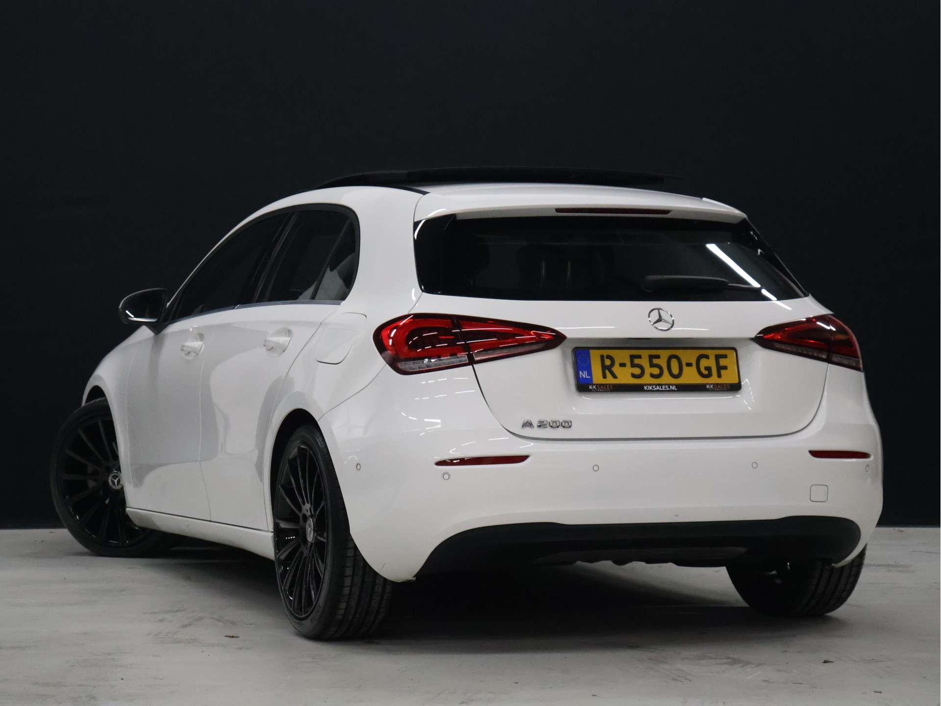 Foto van Mercedes-Benz A 200