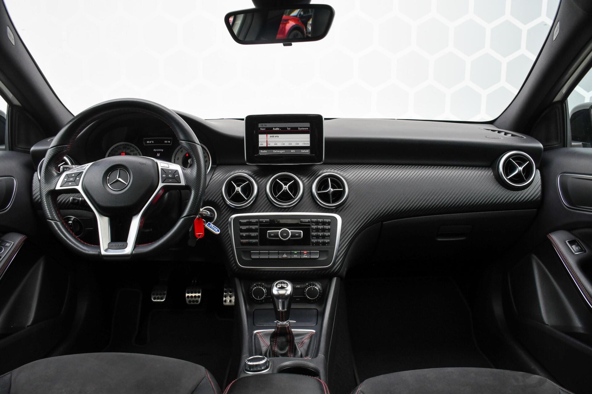 Foto van Mercedes-Benz A 180