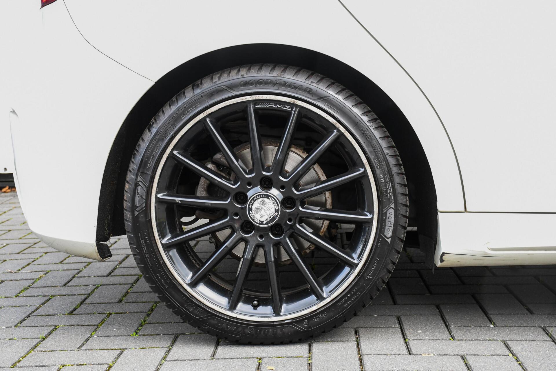 Foto van Mercedes-Benz A 180