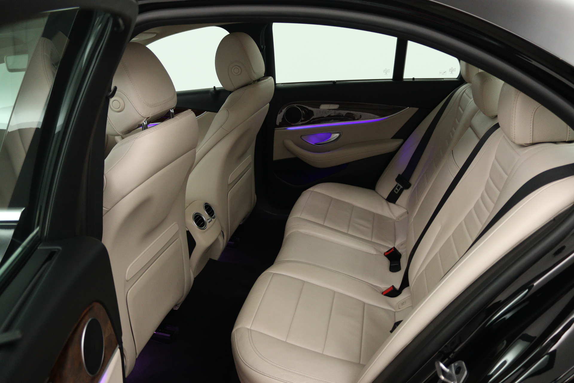 Foto van Mercedes-Benz E 300 E