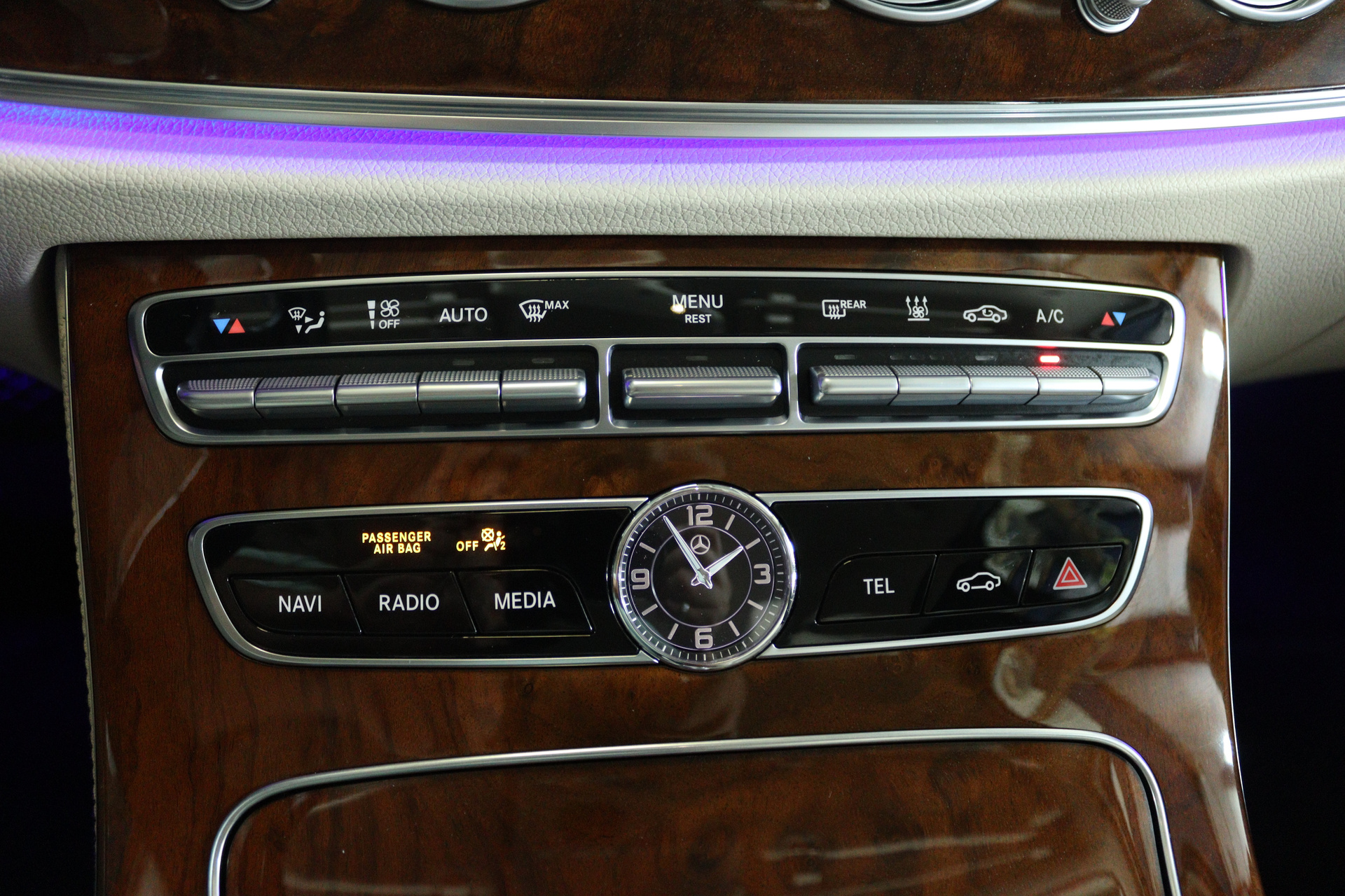 Foto van Mercedes-Benz E 300 E