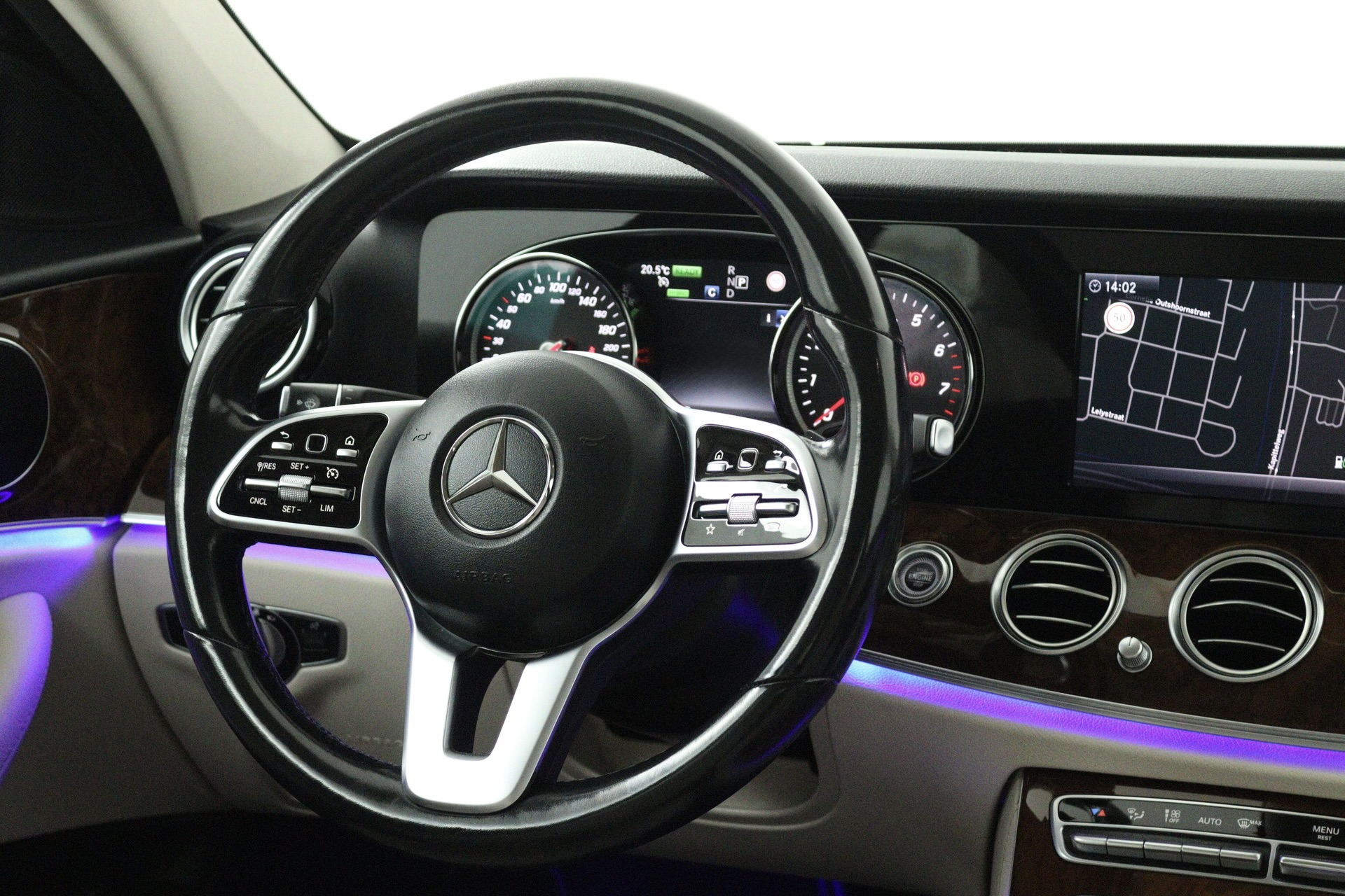 Foto van Mercedes-Benz E 300 E