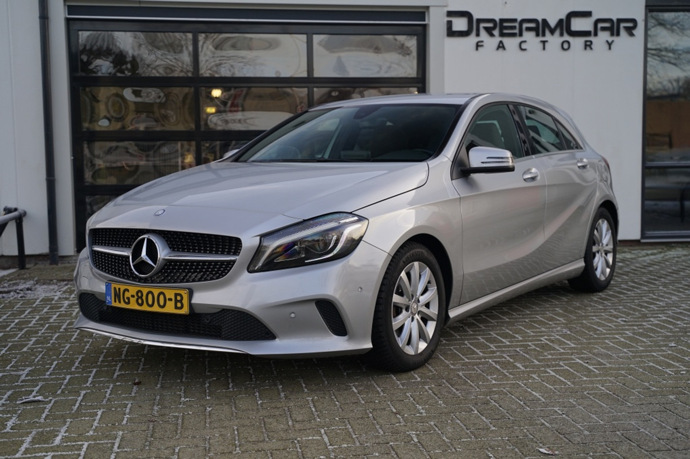 Mercedes-Benz A 180 D 180 d Lease Ed. Plus 2017 - voorkant
