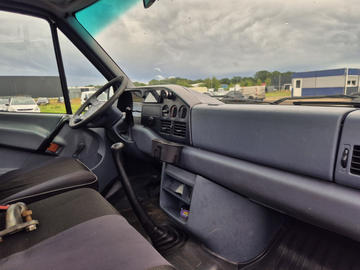Foto van Mercedes-Benz 310 D