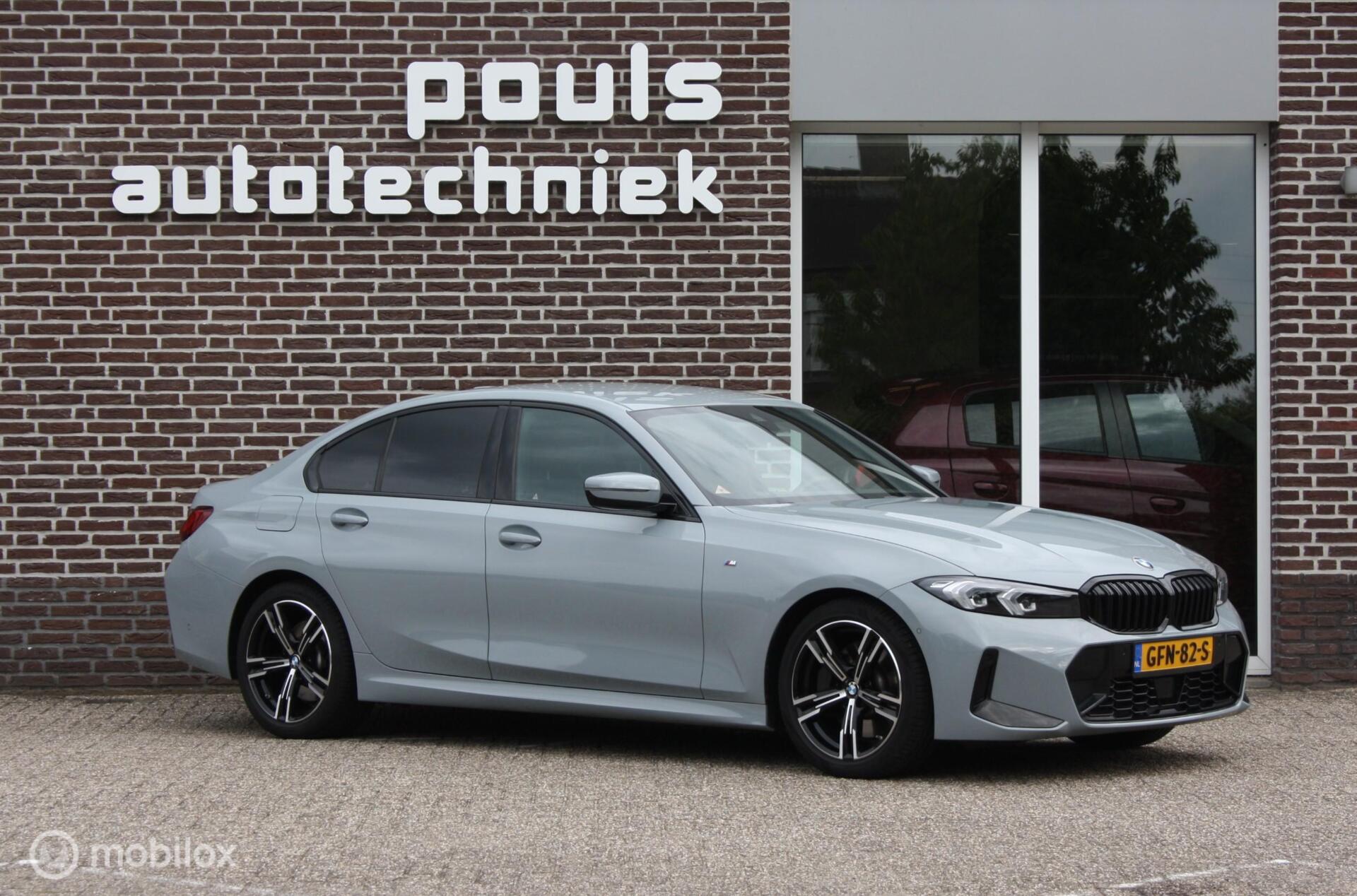 BMW 330i 330i M-Sport, curved, carplay, brooklyn 2023 - voorkant