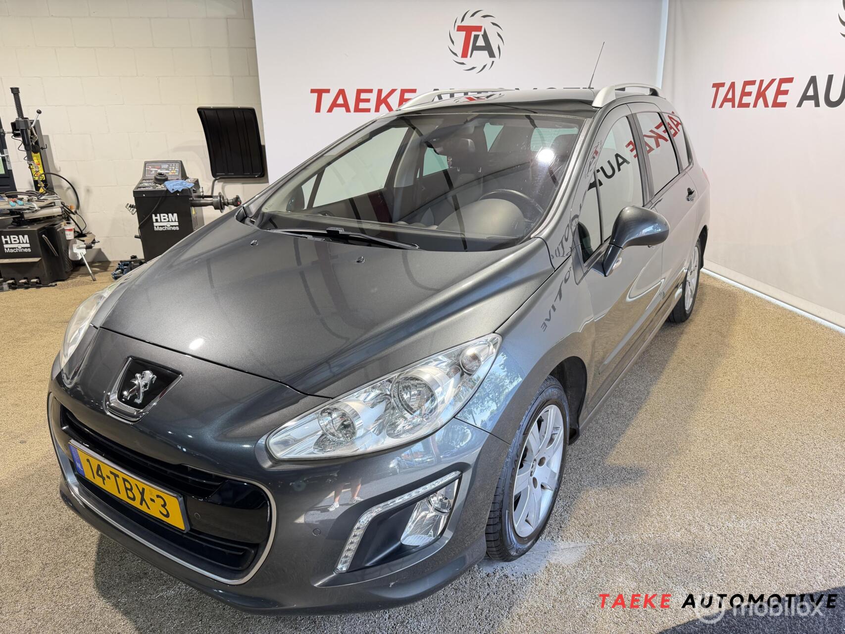 Peugeot 308 1.6 VTi Blue Lease Executive CLIMA/CRUISE/NAP 2012 - voorkant