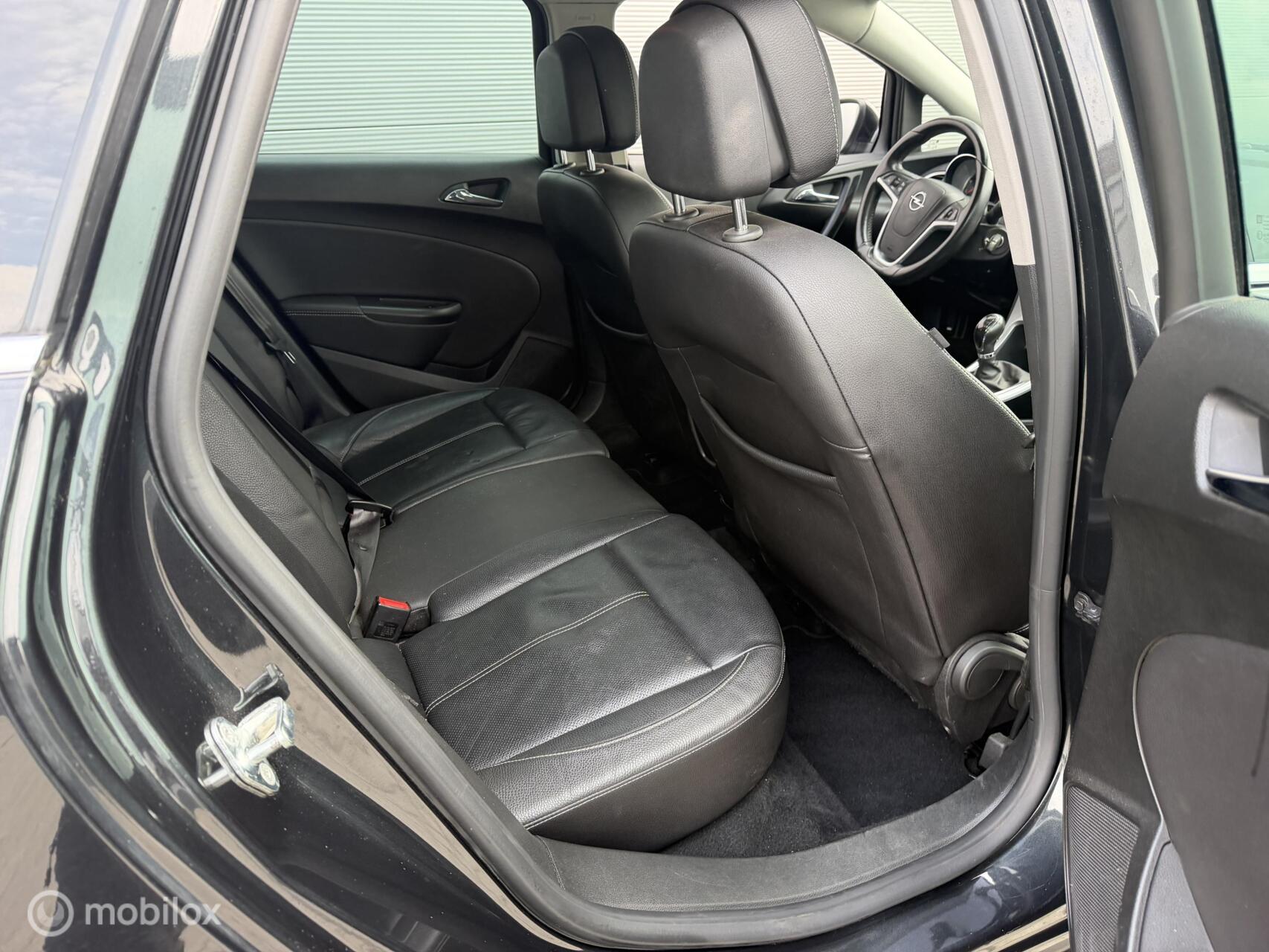 Foto van Opel Astra Sports Tourer
