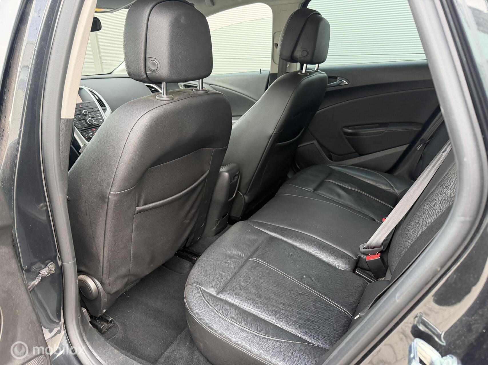Foto van Opel Astra Sports Tourer