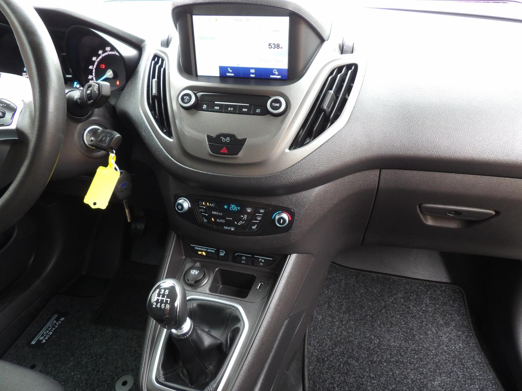 Foto van Ford Transit Courier