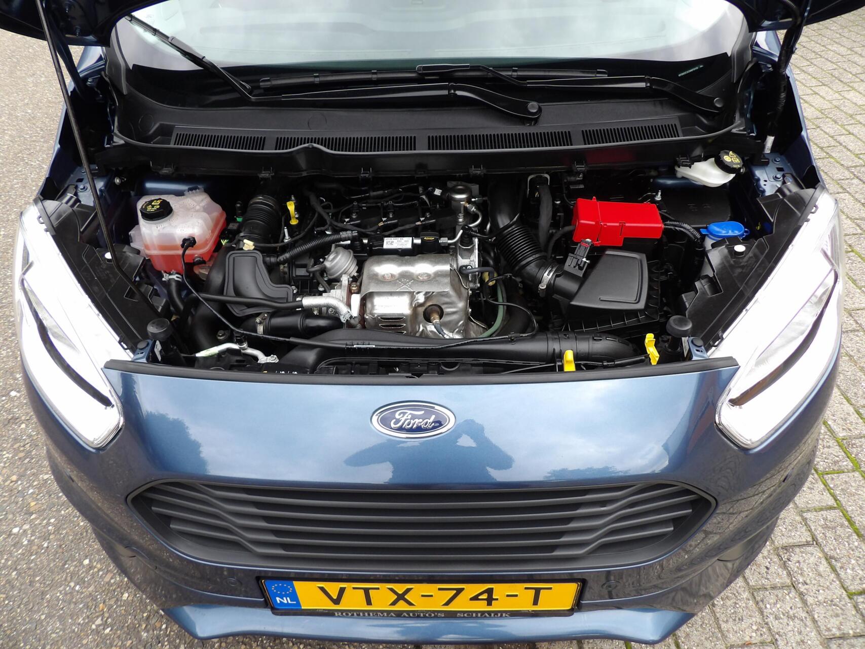 Foto van Ford Transit Courier