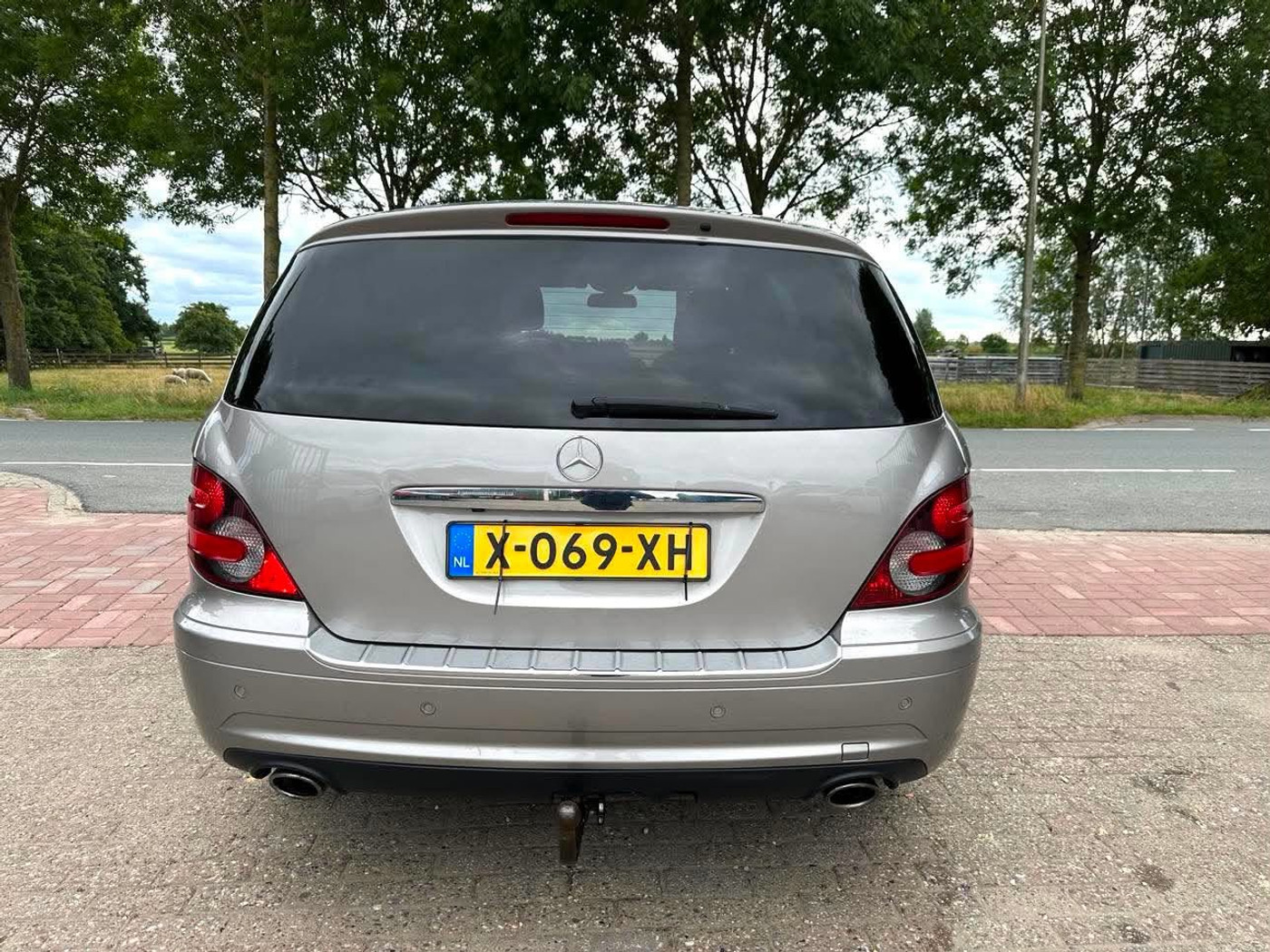 Foto van Mercedes-Benz R 500 4Matic