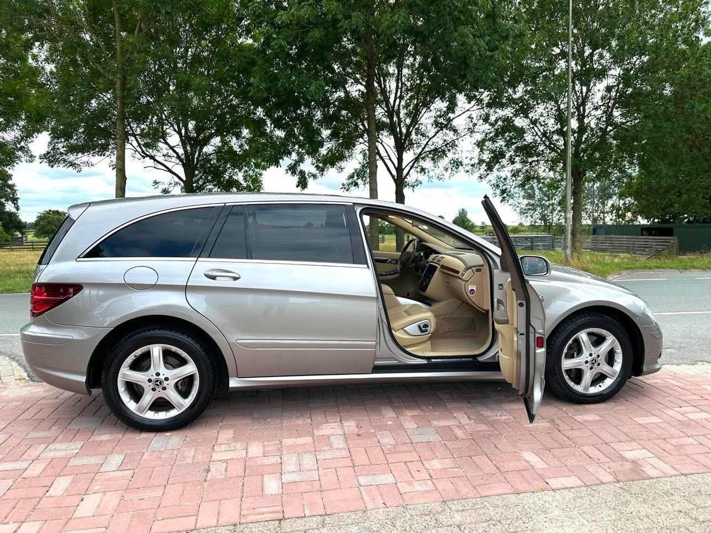 Foto van Mercedes-Benz R 500 4Matic