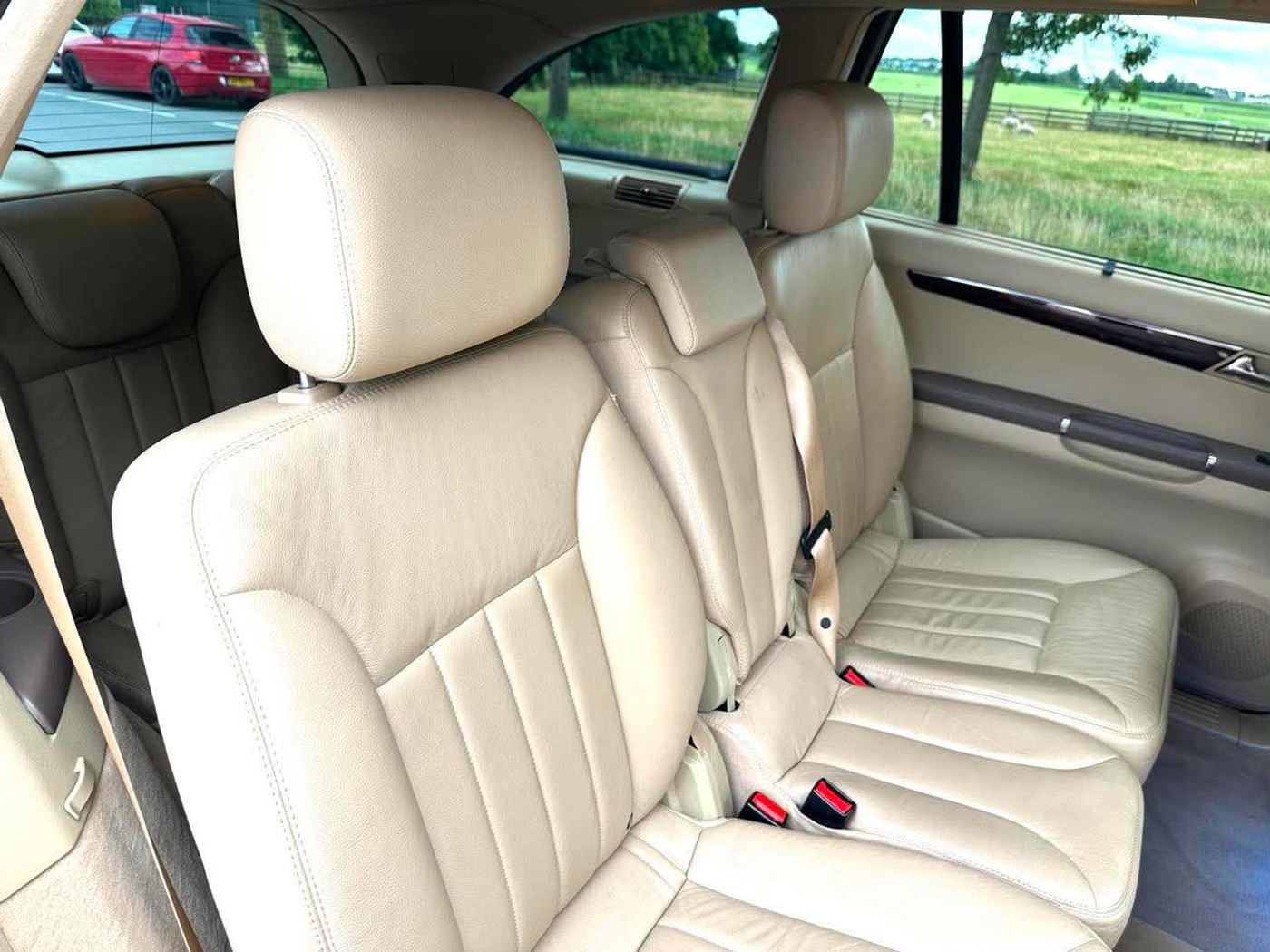 Foto van Mercedes-Benz R 500 4Matic
