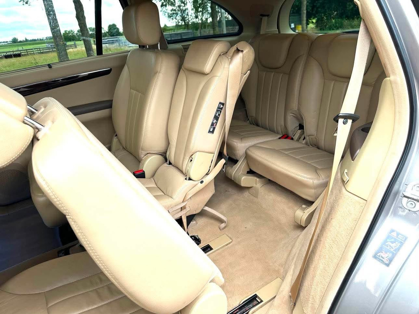 Foto van Mercedes-Benz R 500 4Matic