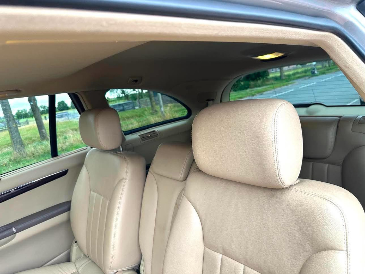 Foto van Mercedes-Benz R 500 4Matic