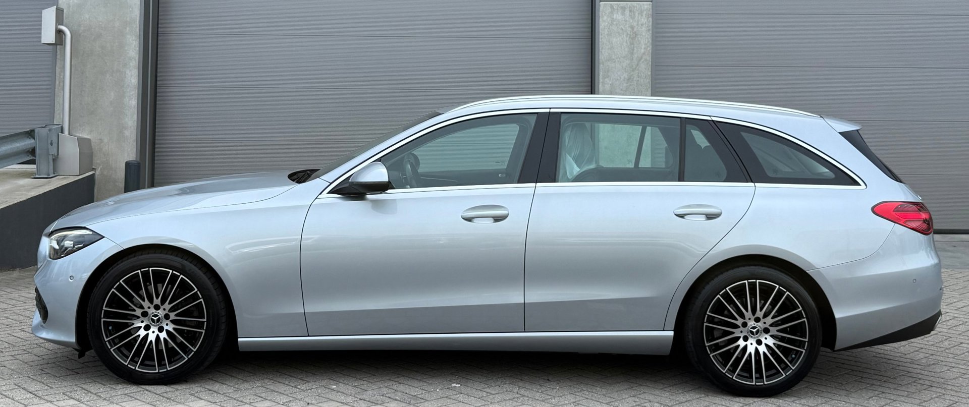 Foto van Mercedes-Benz C 200