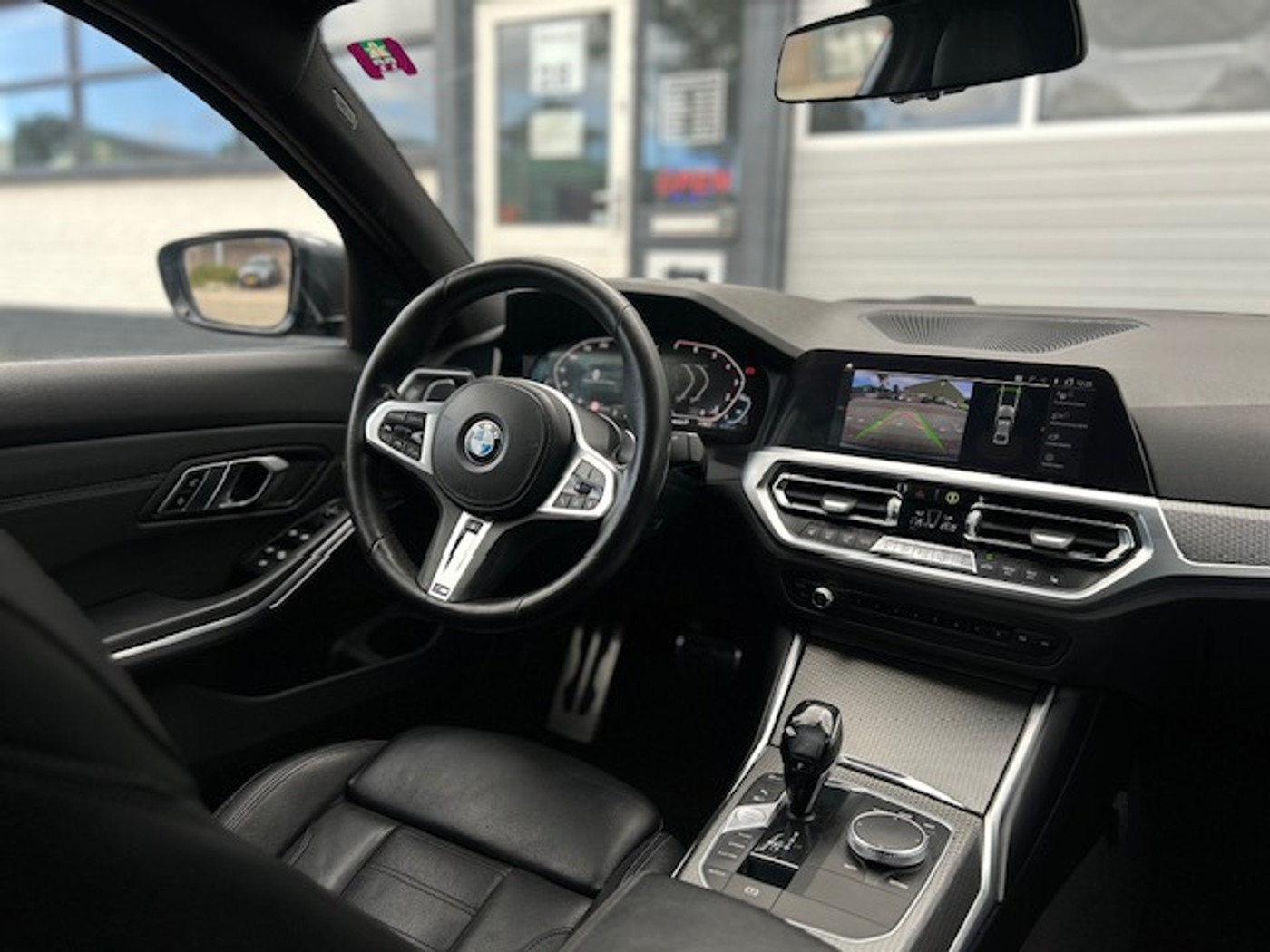 Foto van BMW 330e