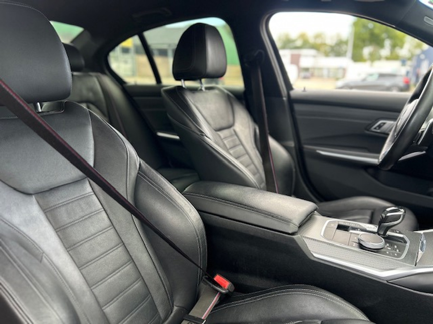 Foto van BMW 330e